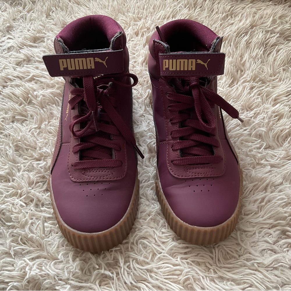 Women’s Puma high tops